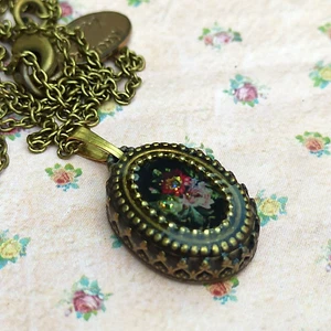 Michal Negrin Necklace Dainty Romantic Roses Black Gothic Cabochon Pendant Gift - Picture 1 of 12