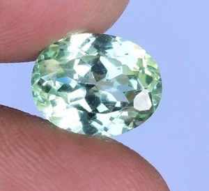 Natural Montana Green Sapphire 4.20 CT Certified Stunning Oval Loose Gemstone - Picture 1 of 7