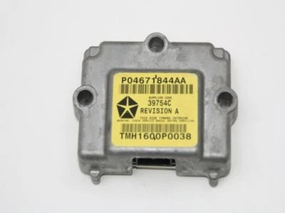 Airbagsensor rechts Chrysler PT CRUISER P04671844AA 08-2000 — 第 1/3 张图片