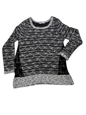 Suéter Pullover Maurices Blanco y Negro Talla 2 Cuello Redondo Manga Larga Ribete de Encaje Foto 1 de 4