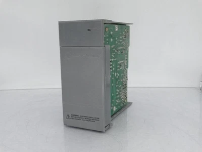 FUENTE DE ALIMENTACIÓN ALLEN BRADLEY 1746-P1 SERIE A - Reacondicionada Foto 1 de 3