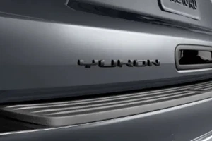 Genuine GM Exterior Trim Emblem Kit AT4 Black 86543266 - Picture 1 of 1