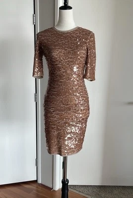 Vestido ceñido al cuerpo $338 nuevo con etiquetas BCBG Marta oro rosa lentejuelas hasta la rodilla XS Foto 1 de 4
