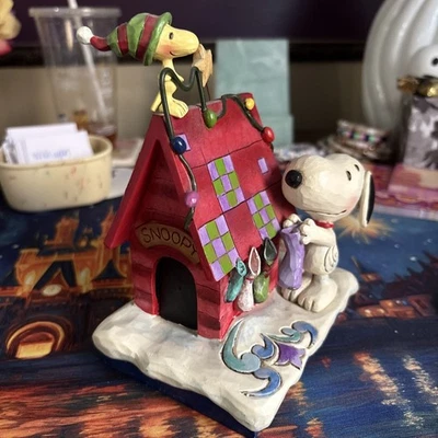 Decoración Jim Shore Snoopy con Woodstock preparación para Santa 2014 #4042372 Foto 1 de 4