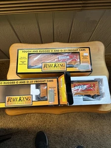 MTH RAILKING 30-78225 Pair Of BUXOM MELONS PFE PRODUCE REEFER  #74786 - NEW Open - Picture 1 of 5