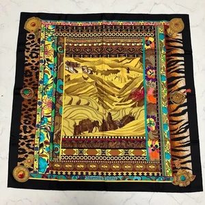 Hermes Schal La femme aux Semelles de Vent 90 Seide Carre schwarz Etikett ohne Karton gebraucht. - Bild 1 von 10