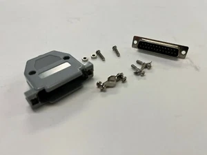 Conector macho DB25 y carcasa trasera de plástico - 50 piezas - Imagen 1 de 2