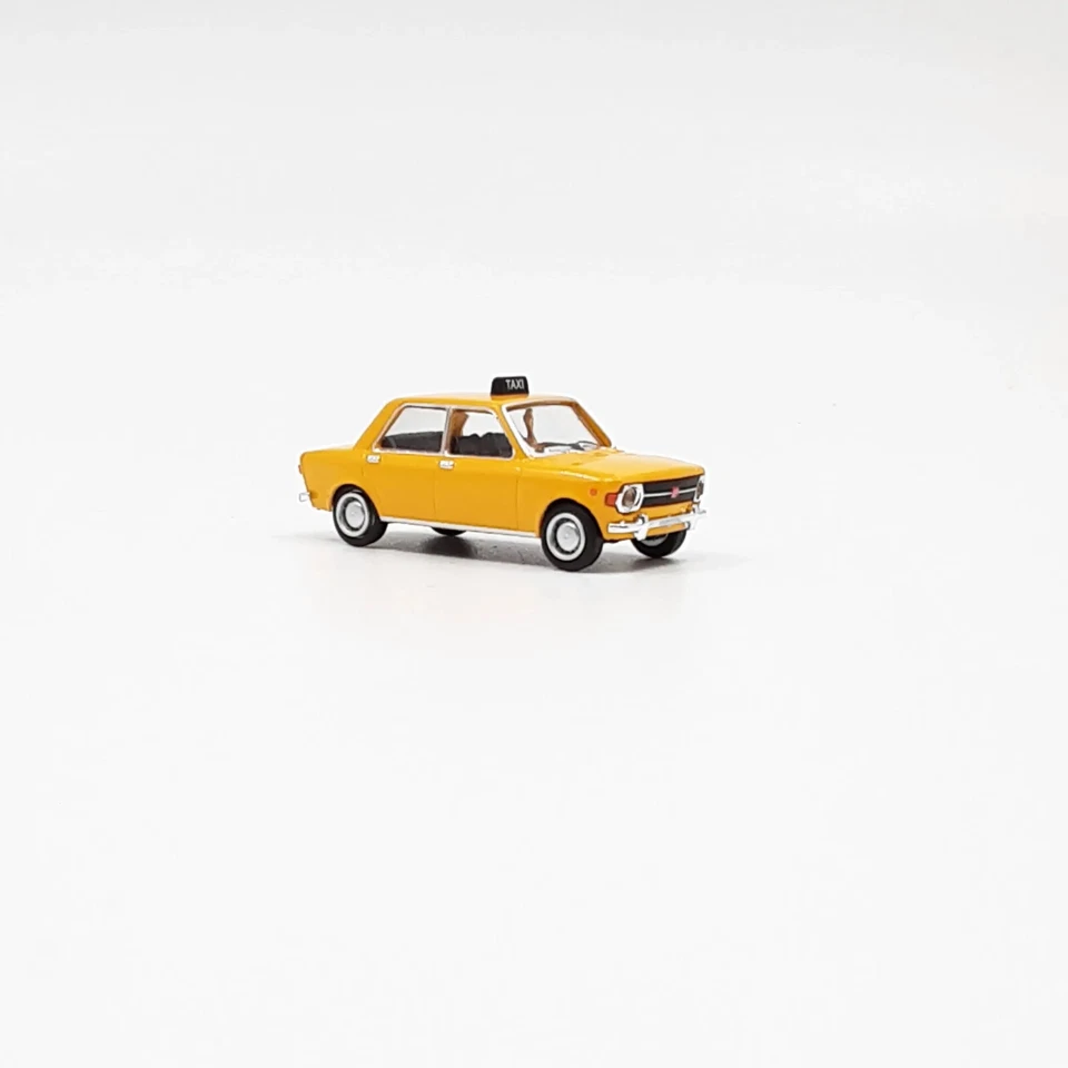 BREKINA PIBK22534 Fiat 128 "Taxi" livrea giallo  H0 1:87 - Immagine 1 di 1