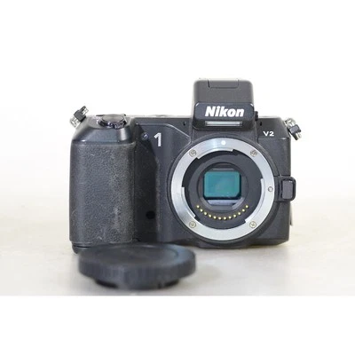 Nikon 1 V2 Systemkamera mit 14,2 Megapixel - Digitalkamera - Camera - Body - Bild 1 von 4