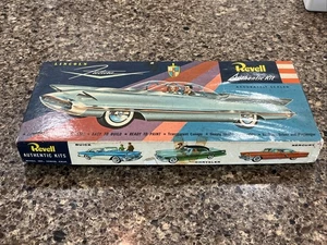 REVELL 1956 ISSUE LINCOLN FUTURA ORIGINAL PARTS KIT!! CIRCA 1956! VMCP! - Picture 1 of 14