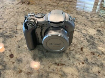 Canon PowerShot Digital Camera S1 IS Silver 3.2 MP 10x Optical Zoom Untested  - Image 1 of 2
