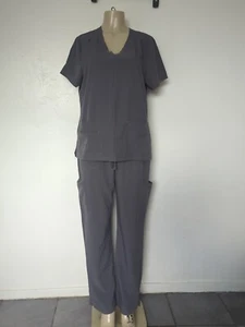 NATURAL UNIFORMS WOMEN'S COOL STRETCH V-NECK TOP & CARGO PANT SCRUB SET CHARCOAL - Picture 1 of 8