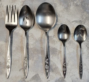 Oneida Community My Rose 5 Pc LOT B Serving/Salad Fork Pierced Tea Spoon Soup - Picture 1 of 20