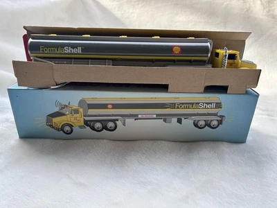 1994 SHELL | Игрушечный автоцистерна Silverado | No2 в серии. Новый в коробке - Изображение 1 из 4