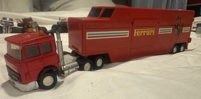 Camión Ferrari F1 de colección Matchbox Superking de 18 ruedas raro Foto 1 de 3