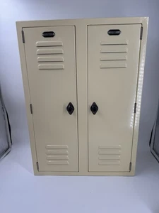 Armario escolar American Girl Doll Julie Tall doble amarillo metal 2 puertas  - Imagen 1 de 17