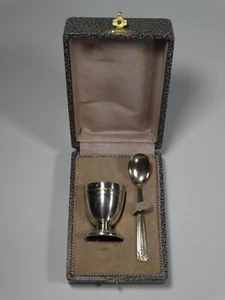 Taufgeschenk Set Etui gestempelt Becher Löffel Geschenk Taufe Kind Italien - Picture 1 of 6