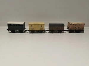 Peco N Gauge 4 x Box Wagons Various - Picture 1 of 5