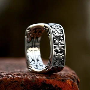 Vintage Men's Viking Celtic Knot Wedding Band Stainless Steel Retro Biker Ring - Picture 1 of 6