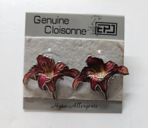 Genuine Cloisonne pierced floral earrings, pink, 1.25" across - Picture 1 of 2
