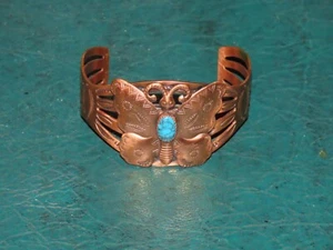 SCHMETTERLING KUPFER TÜRKIS MANSCHETTE ARMBAND GLOCKE HANDELSPOSTEN 60er JAHRE - Bild 1 von 4