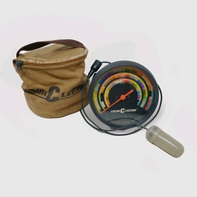 Selector de señuelos de pesca vintage Color C Lector by Lake Systems 1984 con bolsa Foto 1 de 4