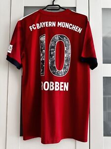 FC Bayern München Sondertrikot Mit Sonderflock  Arjen Robben #10 Größe M  Adidas