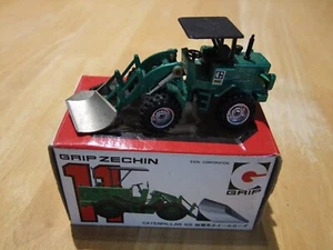 Caterpillar 920 Snowplough - Eidai Grip Zechin # 11 1/76 Scale Green BOXED - Picture 1 of 2