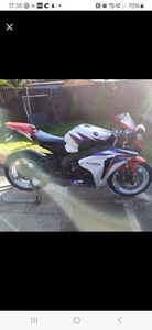 2010 HRC Colour Honda Fireblade CBR1000RRA - Picture 1 of 12