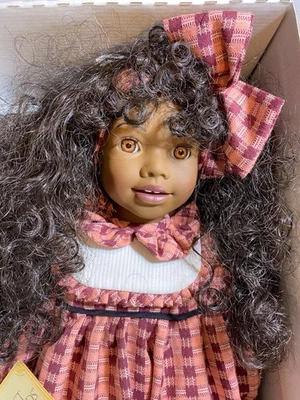 "Muñeca afroamericana Heidi Ott de 18"" Faithful Friends muñeca "Ellie"/caja original" Foto 1 de 4