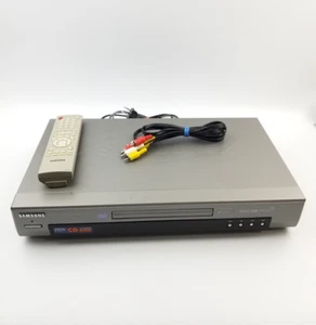Samsung DVD-S221 DVD/CD/MP3 Player Original /W Remote AV Cables Tested Working - Picture 1 of 11