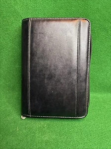 Franklin Covey 365 6-Ring Monats-/Wochenorganizer Kunstleder schwarz mit Einsätzen - Bild 1 von 7