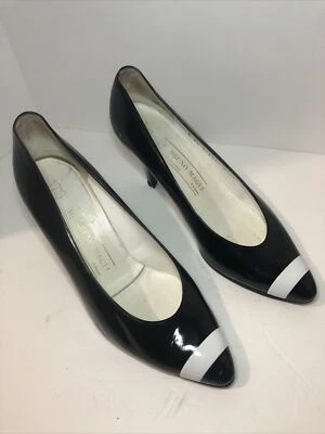 Bombas femininas vintage Bruno Magli preto e branco tamanho 81/2 B - caixa original - Imagem 1 de 4