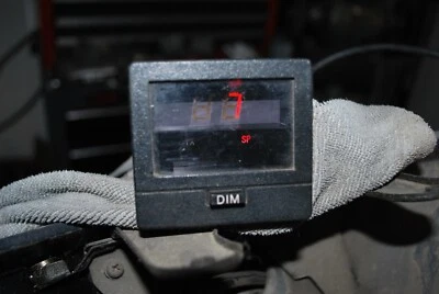 1980 - 1983 HONDA GOLDWING GL1100 CB INDICADOR DE RÁDIO DISPLAY FUNCIONA - Imagem 1 de 4