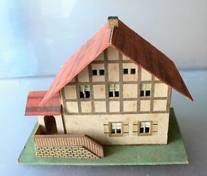 altes Erzgebirge Haus aus Pappe - für Eisenbahn Spur S, H0