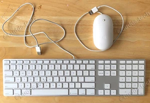 *AUTHENTISCH* Original Apple Tastatur & Maus Set - kabelgebunden A1243 & A1152 weiß schmal - Bild 1 von 7
