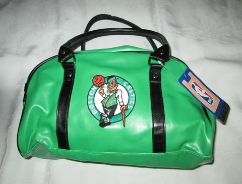 BOSTON CELTICS Embroidered Logo Fastlane Purse #16 - NEW Cover
