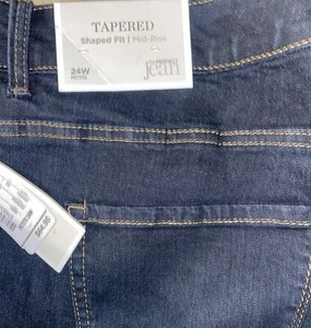 CJ Banks 24WP NWT TAPERED Shaped fit Mid Rise Blue Jeans Denim 9824 Color 438 - Picture 1 of 9