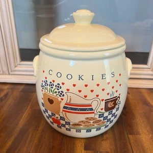 Vintage Treasure Craft Ceramic Cookie Jar - Milk Coffee Cookies Hearts - Picture 1 of 9