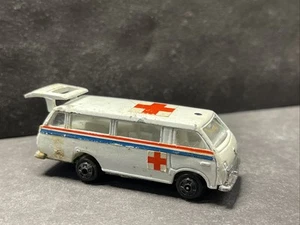 Zylmex Toyota Van Ambulance P333 Diecast Metal Toys Hong Kong - Picture 1 of 13