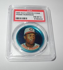 1965 Old London Baseball Coin Pin Frank Robinson Cincinnati Reds PSA 8 NM-MT