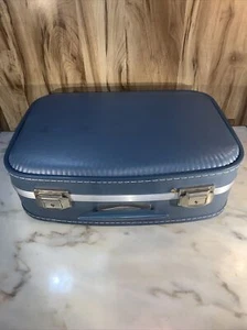 Vintage Bany Blue Suitcase - Picture 1 of 12
