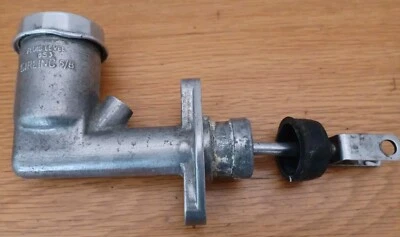 Sunbeam Tiger Clutch Master Cylinder - Image 1 of 4