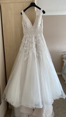 Justin Alexander Wedding Dress 88100 Venice Lace Covered Ball Gown - USA size 12 - Image 1 of 4