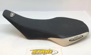 SUZUKI LTR450 LTR 450 OEM SEAT PAN JET TRIM JETTRIM GRIPPER COVER 06-09 BLACK - Picture 1 of 9