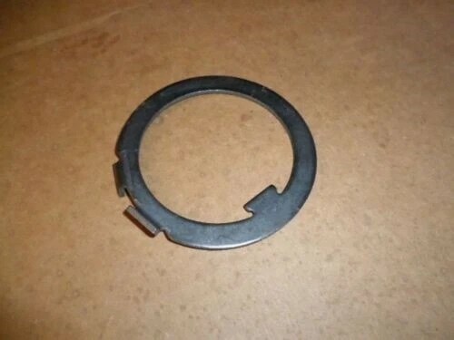 New Volvo Surplus Locking Ring 4870108 Fits Volvo A25D A30E A30C L150 L120 L150C Foto 1 de 1