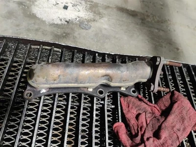 RIGHT EXHAUST MANIFOLD 2000-2004 TOYOTA TACOMA - Imagem 1 de 4