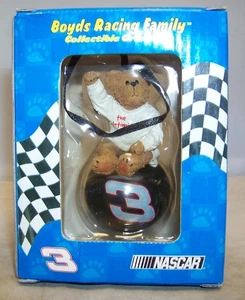 VINTAGE 2005 BOYDS BEARS HOLIDAY ORNAMENT #3 DALE EARNHARDT SR GOODWRENCH MIB - Picture 1 of 7