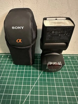 Sony HVL-F43AM Sony Alpha System HVL-F43AM Flash Unit for Alpha DSLR - Image 1 of 4