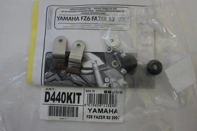 Juego de montaje de parabrisas 440D GIVI para Yamaha FZ6 Fazer S2 Foto 1 de 2